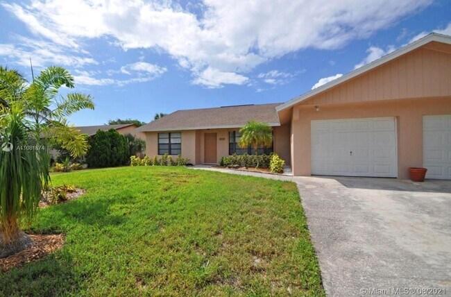 Foto del edificio - 8092 SE Highpoint Way