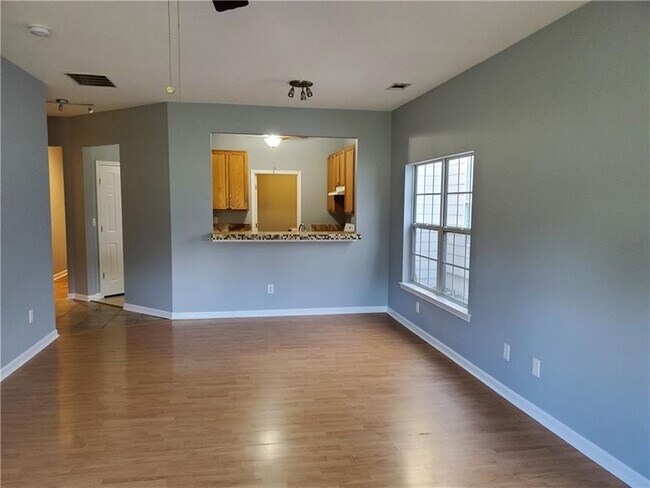 Building Photo - 1563 Rachel's Ridge NW