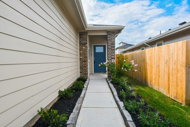 Foto del edificio - 2818 Bethnal Gdn Wy