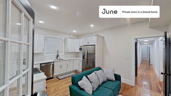 Foto del edificio - Room in Shared 5 bed/2 bath home