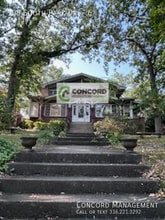 Building Photo - 108 S Park Dr