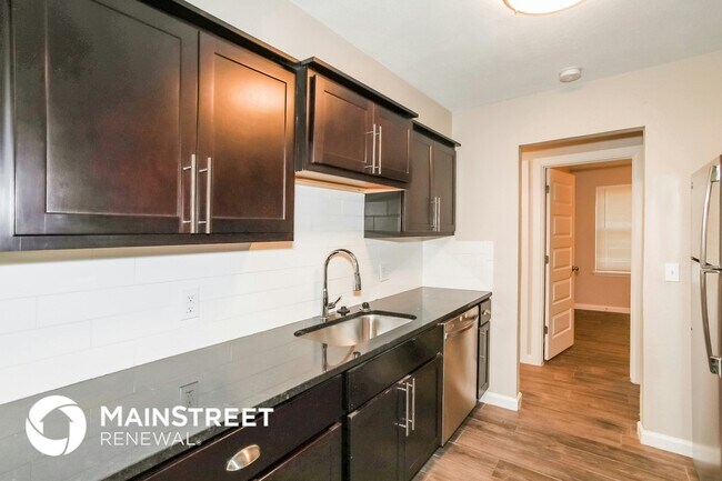 Foto del edificio - 8917 S Hillcrest Dr