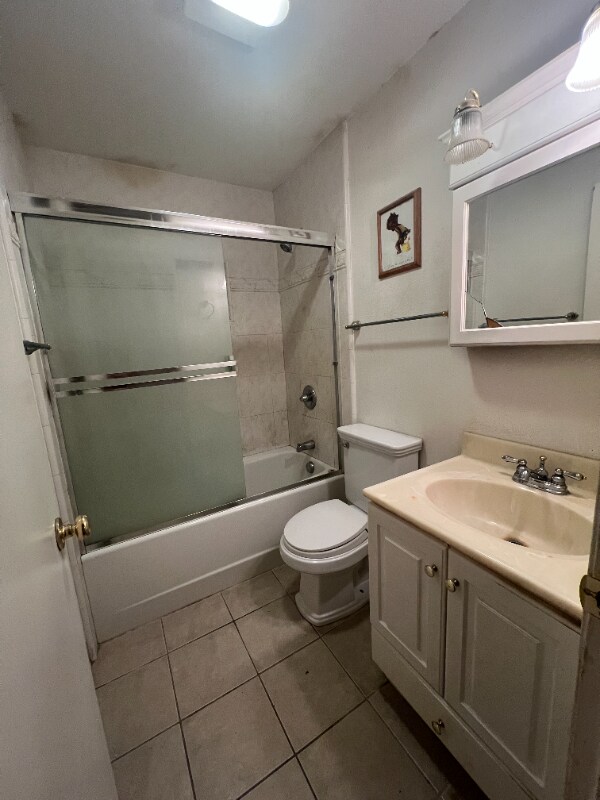 Foto del edificio - 5578 Spinnaker Dr