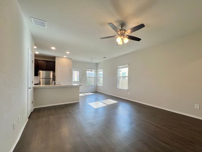 Building Photo - 9106 Canyon Bnd