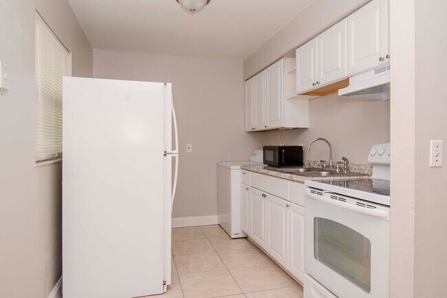 Foto del edificio - 2/1 Close to Downtown Tampa and University...