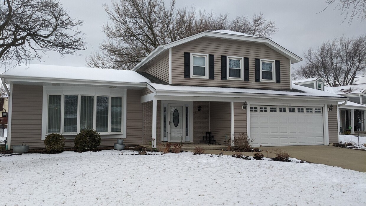 Primary Photo - 1155 Dawes St