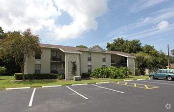 Grand Oaks Apartments Rentals - Tampa, FL | Apartments.com