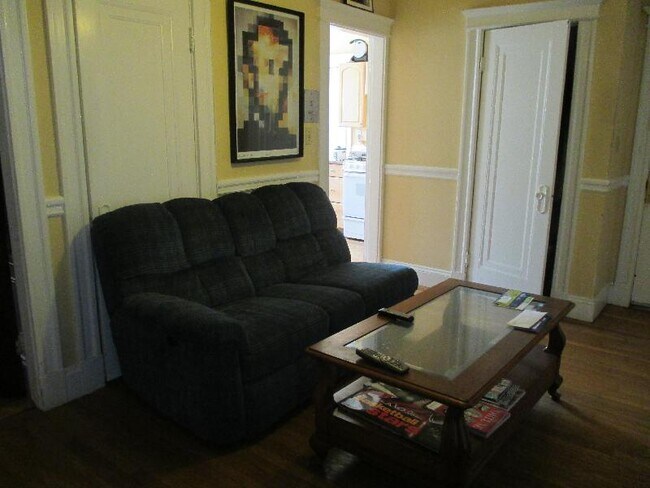 Foto del edificio - 9 Greenway Ct
