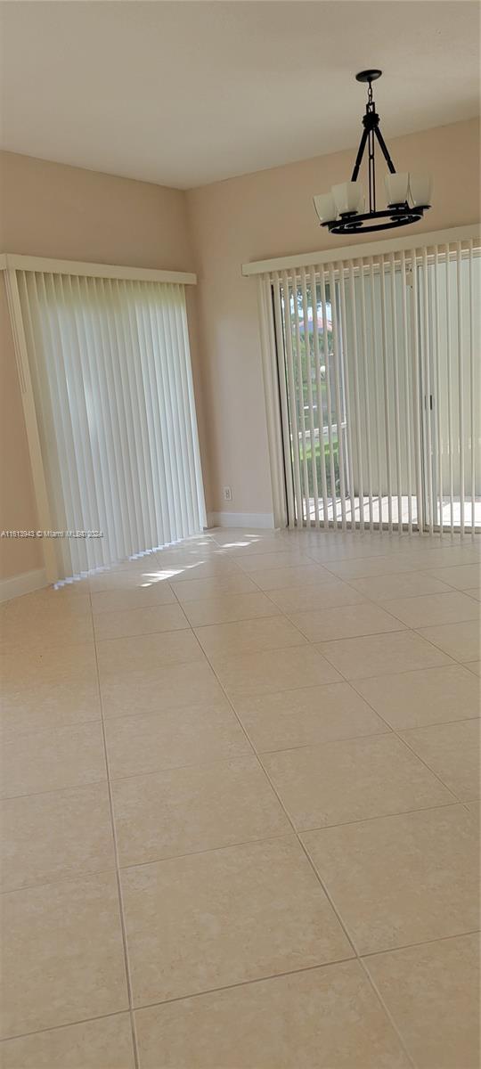 Foto del edificio - 5606 NW 106th Ave