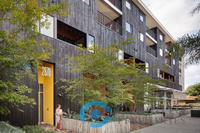 Building Photo - 2870 Fourth Avenue