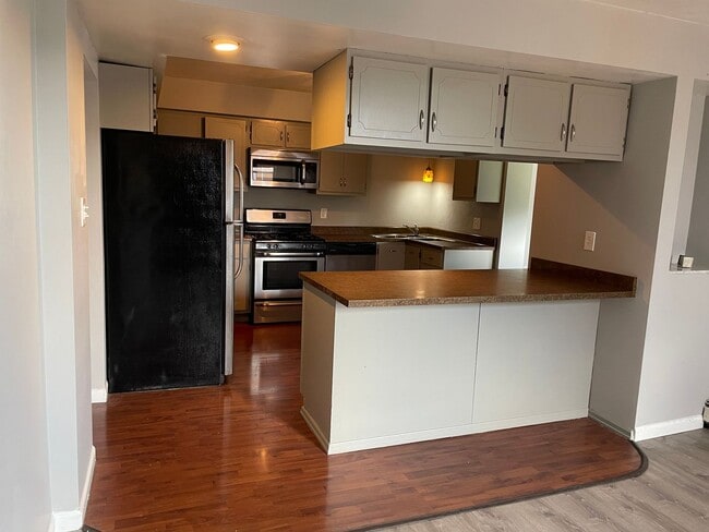 Photo - 62 N Bryant Ave Apartment