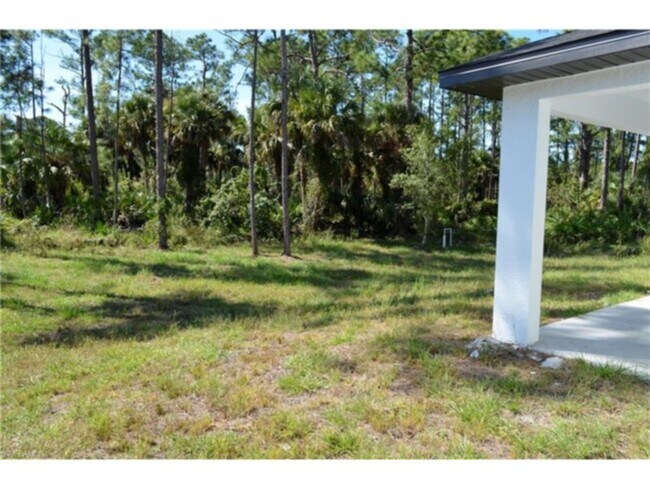 Building Photo - New Construction Home - Lehigh Acres