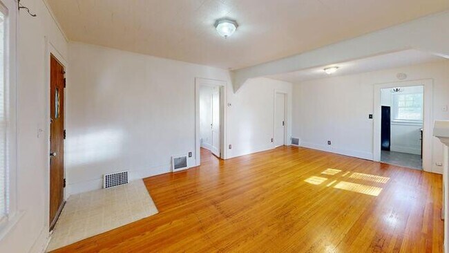 Foto del edificio - 611 N 2nd St