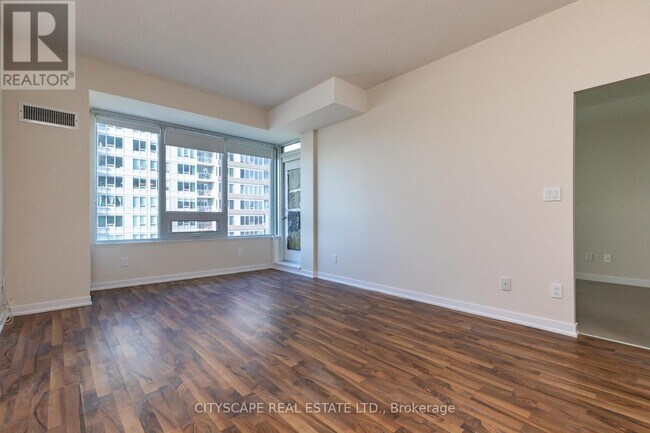 Photo du bâtiment - 55 E Liberty St