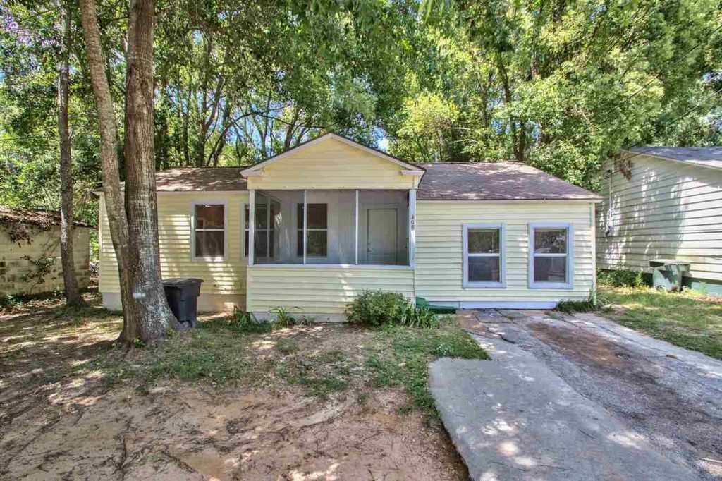 Primary Photo - 408 E Magnolia Dr