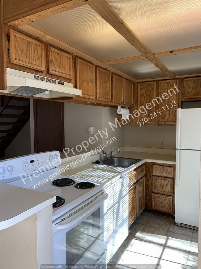 Foto del edificio - Central Location 2 Bedroom 1 Bath Townhome
