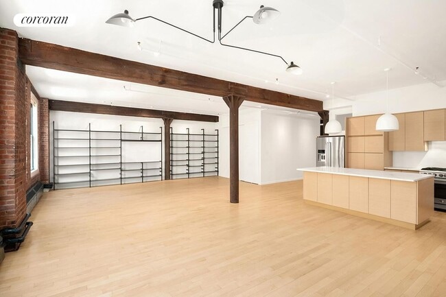 Building Photo - 459 Washington St