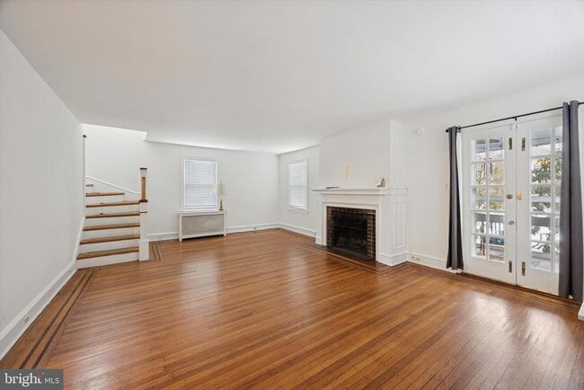 Building Photo - 74 Drexel Ave