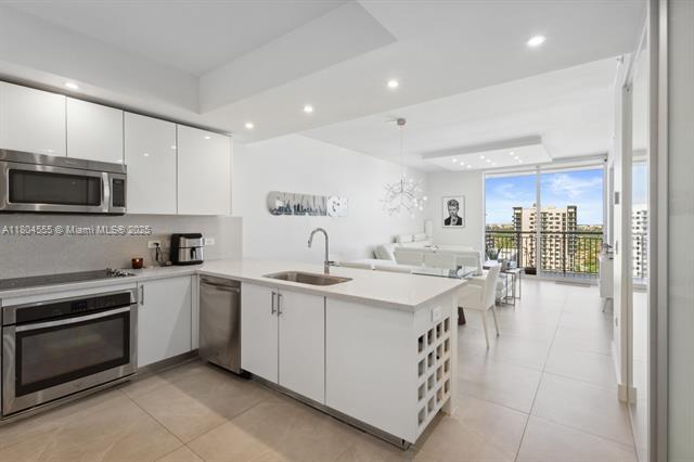 Foto principal - 999 SW 1st Ave