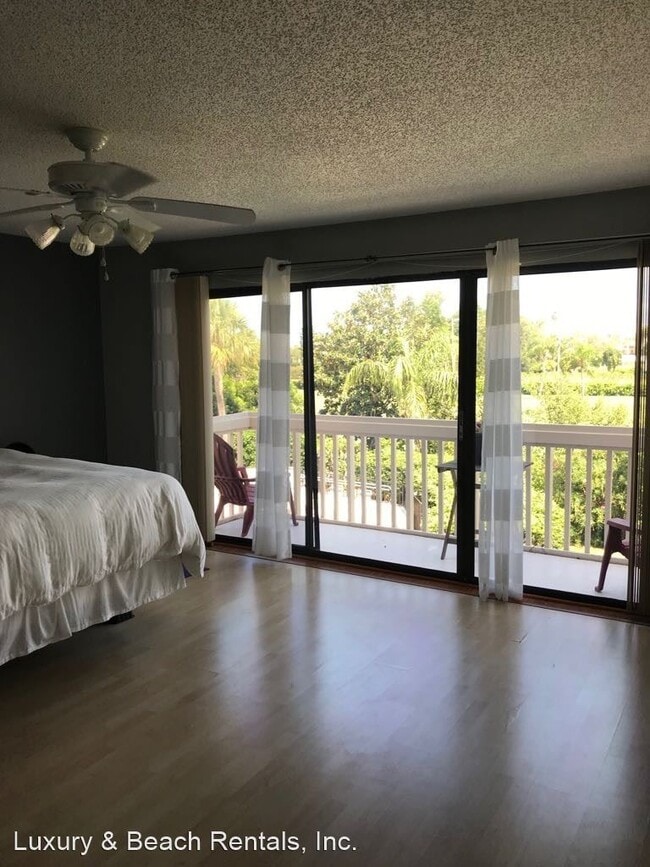 Building Photo - 3 br, 2 bath House - 5565 Escondida Blvd