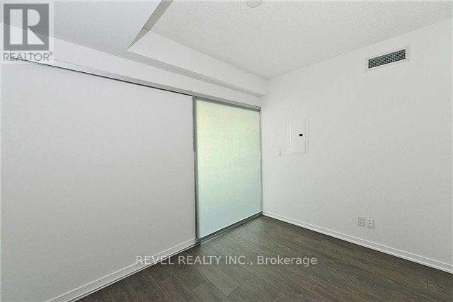 Building Photo - 68-868 Abell St