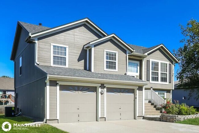 Foto del edificio - 1210 Aspen Dr, Greenwood, MO 64034