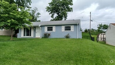 Building Photo - 847 Weedel Dr