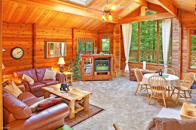Foto del edificio - 16108 Crystal River Ranch Rd E