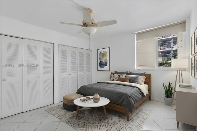 Foto del edificio - 102 SW 6th Ave