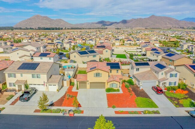 Foto del edificio - 32184 Rambling Ct