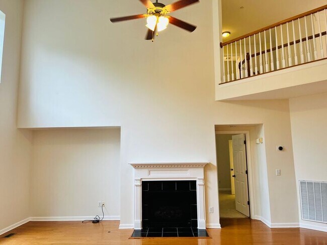 Foto del edificio - 8808 Caswick Ct
