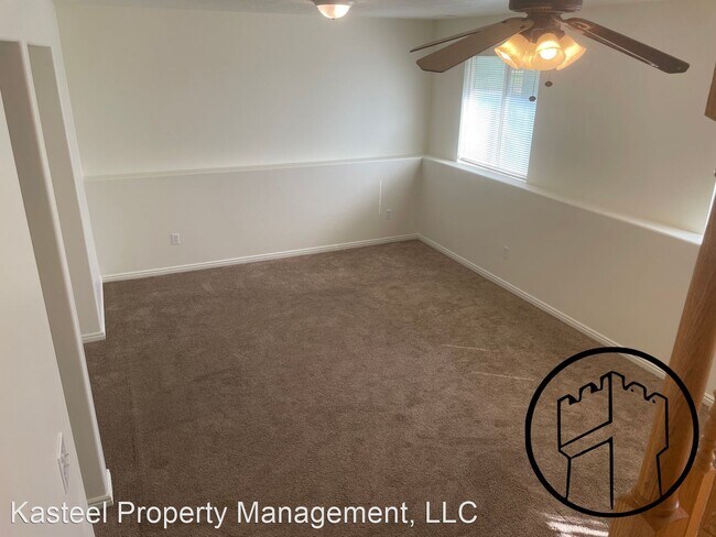 Building Photo - 4 br, 2.5 bath House - 19 East Teal Ct