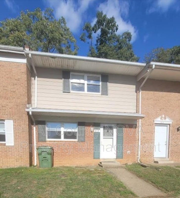 825 Anvil Rd, Fredericksburg, VA 22405 Townhome Rentals in Fredericksburg VA