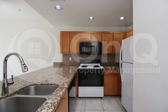 Building Photo - 500 N Gila Springs Blvd