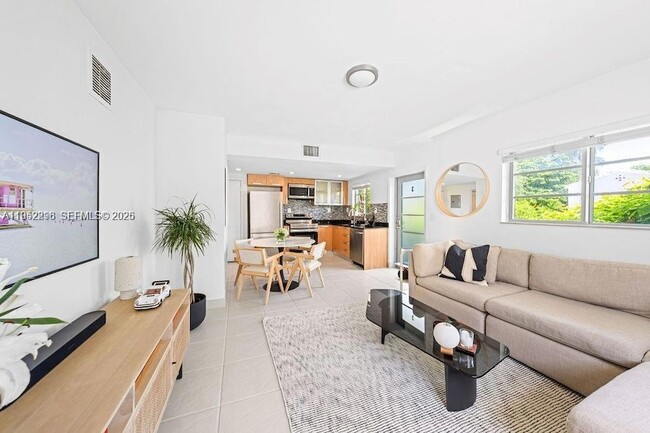 Photo - 1050 7th St Apartment