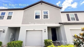 Building Photo - 413 Legacy Lp