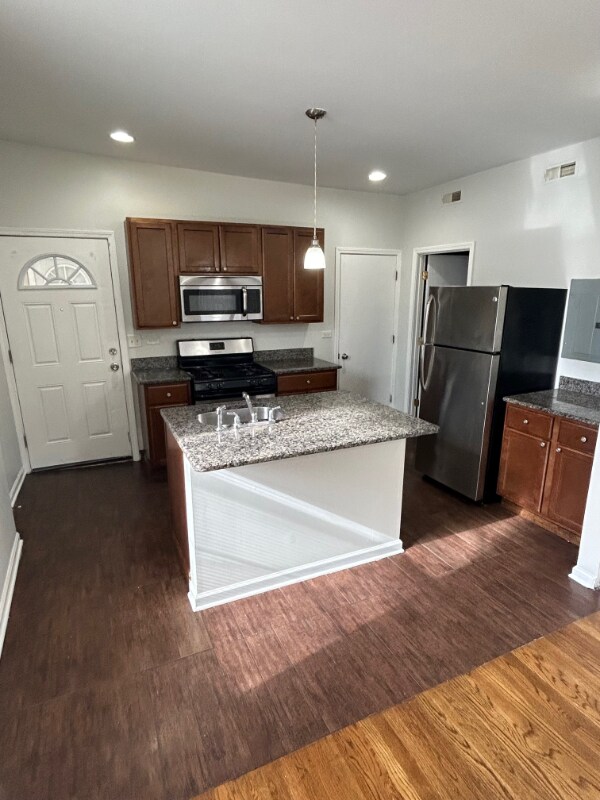 Building Photo - 11432 S Indiana Ave