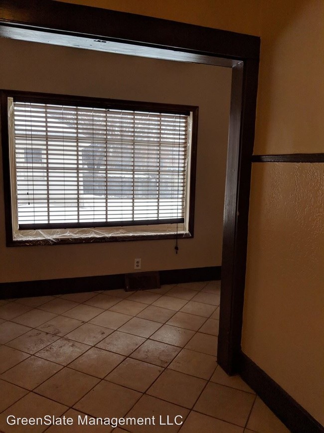 Foto del edificio - 4906 Underwood Ave