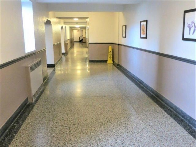 Foto del edificio - 81-10-81135 135th St