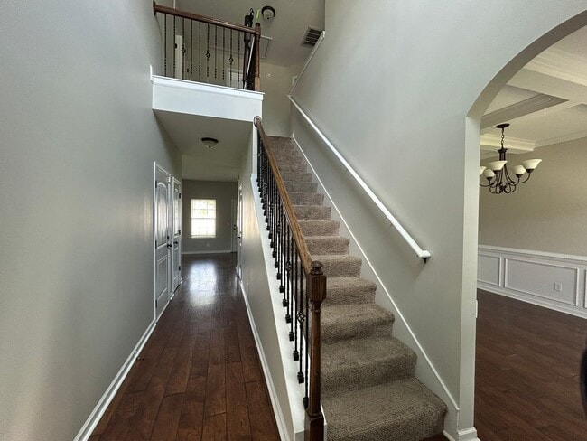 Foto del edificio - 651 Red Oak Ln