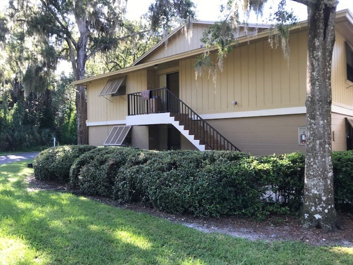 Primary Photo - MOVE IN READY CONDO