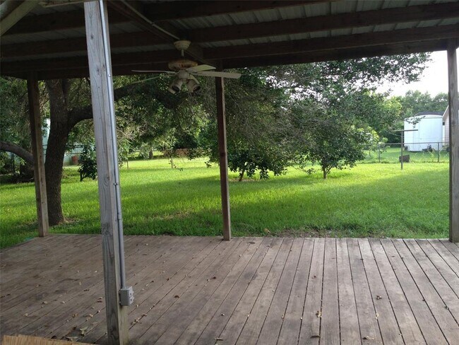 Foto del edificio - 318 Edgewood Dr