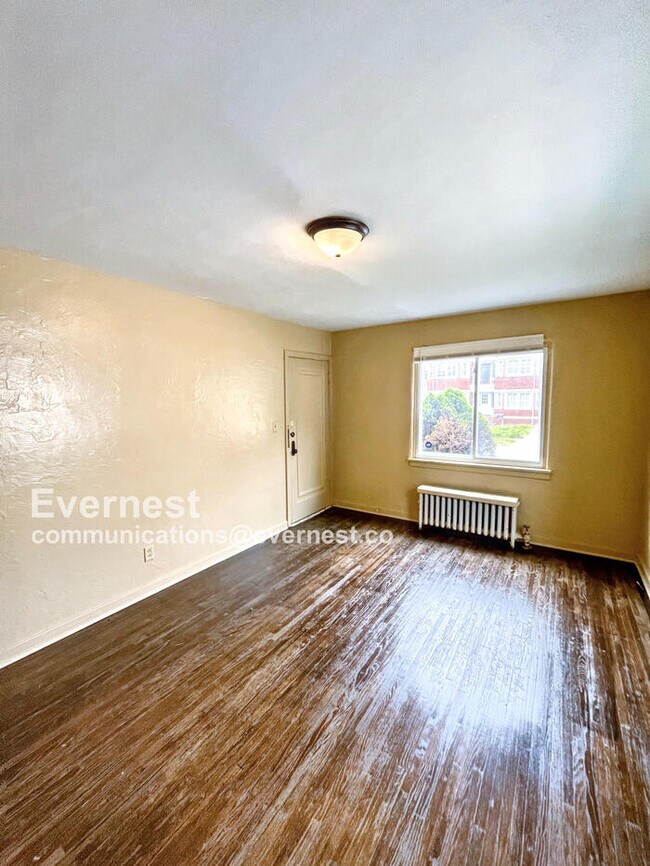 Foto del edificio - 3812 Drexel Dr