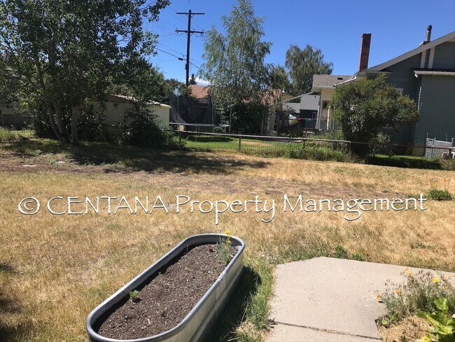 Building Photo - This type of rental almost never comes aro...