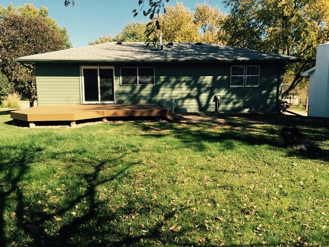 Building Photo - 4834 S 93rd Ave