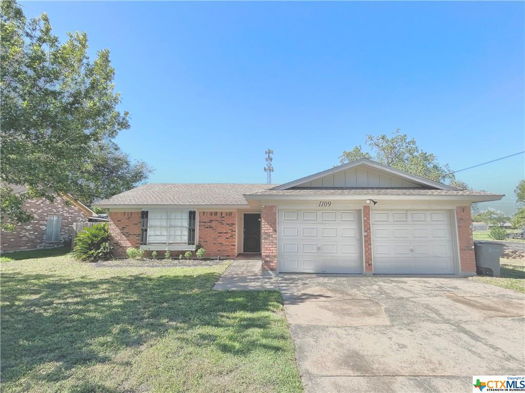 1109 Simpson Rd, Victoria, TX 77904 House Rental in Victoria, TX
