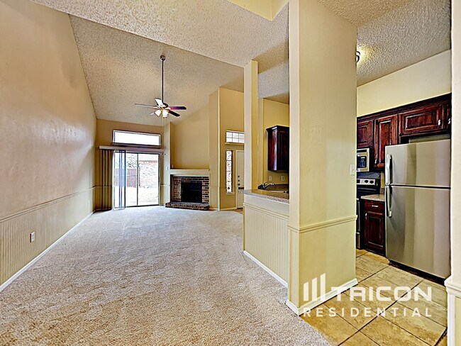 Foto del edificio - 6901 Driffield Cir