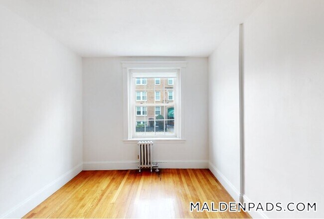 Foto del edificio - 120 Summer St