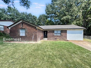 Building Photo - 5728 Choctaw Dr