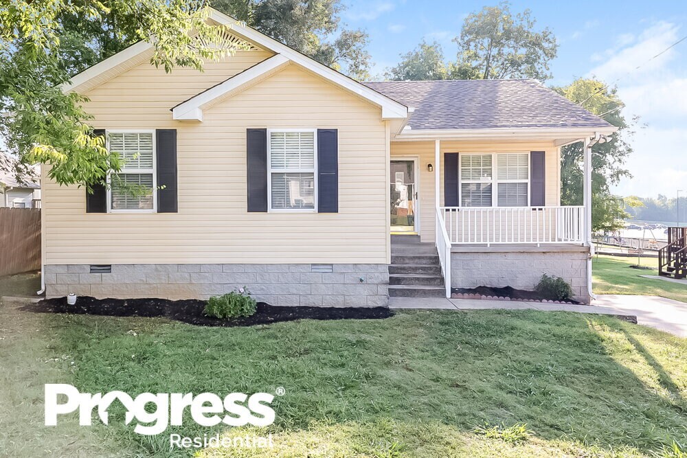 Primary Photo - 1031 Heydel Cir